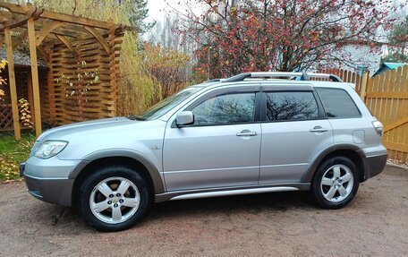 Mitsubishi Outlander III рестайлинг 3, 2004 год, 840 000 рублей, 2 фотография