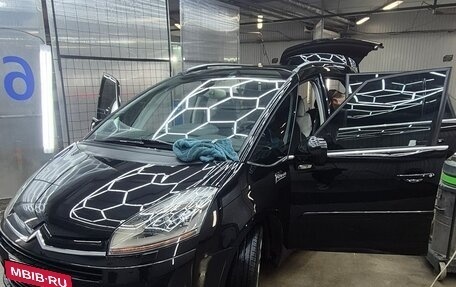 Citroen C4 Picasso II рестайлинг, 2009 год, 950 000 рублей, 14 фотография