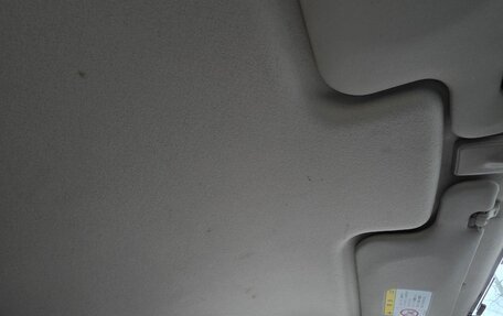 Nissan Kix, 2009 год, 650 000 рублей, 10 фотография