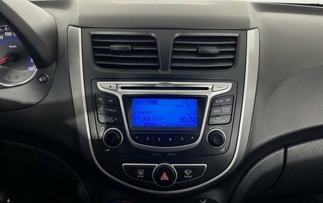 Hyundai Solaris II рестайлинг, 2014 год, 820 000 рублей, 12 фотография