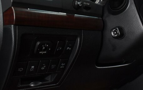 Toyota Land Cruiser 200, 2014 год, 4 619 000 рублей, 14 фотография