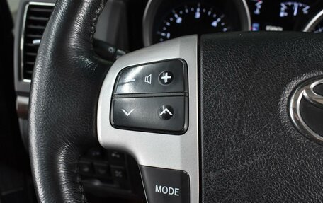 Toyota Land Cruiser 200, 2014 год, 4 619 000 рублей, 17 фотография