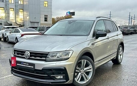 Volkswagen Tiguan II, 2020 год, 2 090 000 рублей, 3 фотография