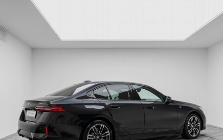 BMW 5 серия, 2025 год, 7 990 000 рублей, 6 фотография