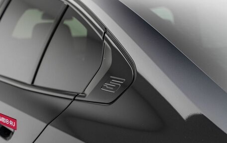 BMW 5 серия, 2025 год, 7 990 000 рублей, 10 фотография