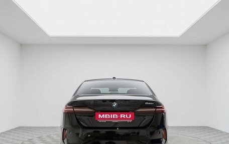 BMW 5 серия, 2025 год, 7 990 000 рублей, 8 фотография