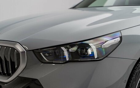 BMW 5 серия, 2025 год, 7 990 000 рублей, 2 фотография