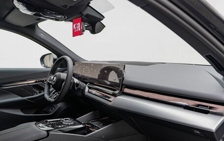 BMW 5 серия, 2025 год, 7 990 000 рублей, 22 фотография