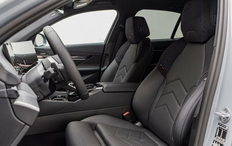 BMW 5 серия, 2025 год, 7 990 000 рублей, 13 фотография