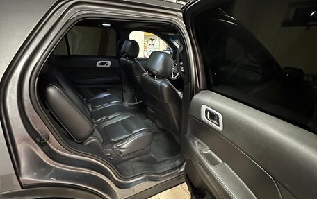 Ford Explorer VI, 2012 год, 1 950 000 рублей, 8 фотография