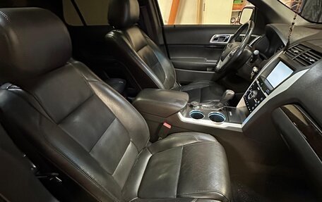 Ford Explorer VI, 2012 год, 1 950 000 рублей, 11 фотография