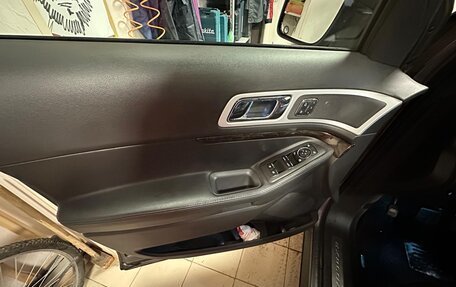 Ford Explorer VI, 2012 год, 1 950 000 рублей, 18 фотография