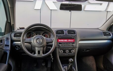 Volkswagen Golf VI, 2010 год, 780 000 рублей, 6 фотография