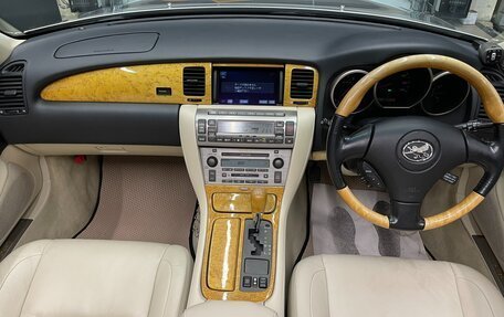 Toyota Soarer, 2001 год, 1 750 000 рублей, 12 фотография