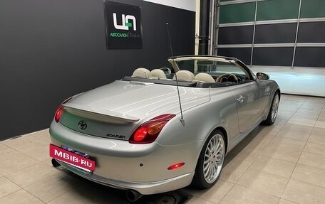 Toyota Soarer, 2001 год, 1 750 000 рублей, 6 фотография