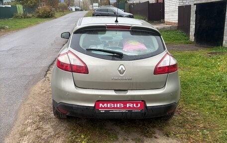 Renault Megane III, 2014 год, 880 000 рублей, 3 фотография