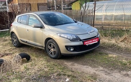 Renault Megane III, 2014 год, 880 000 рублей, 5 фотография