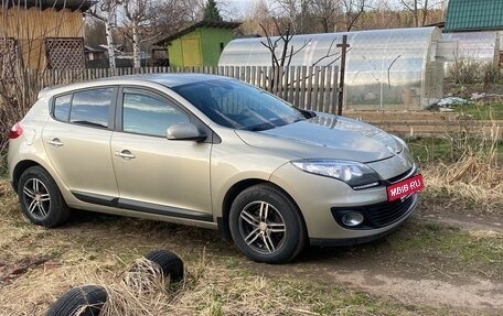 Renault Megane III, 2014 год, 880 000 рублей, 4 фотография