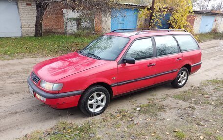 Volkswagen Passat B4, 1994 год, 245 000 рублей, 1 фотография