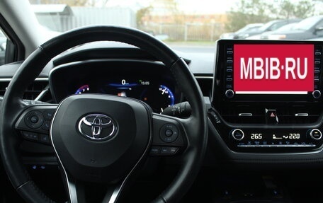 Toyota Corolla, 2021 год, 2 350 000 рублей, 6 фотография