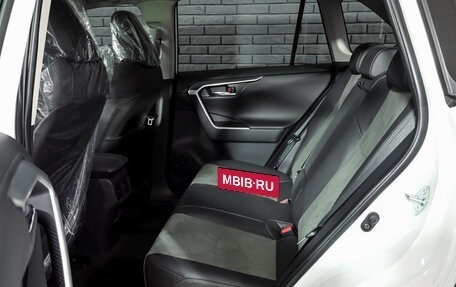 Toyota RAV4, 2025 год, 4 175 000 рублей, 15 фотография