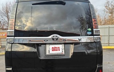 Toyota Voxy III, 2018 год, 1 950 000 рублей, 1 фотография