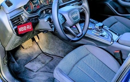 Audi A4, 2015 год, 2 300 000 рублей, 13 фотография