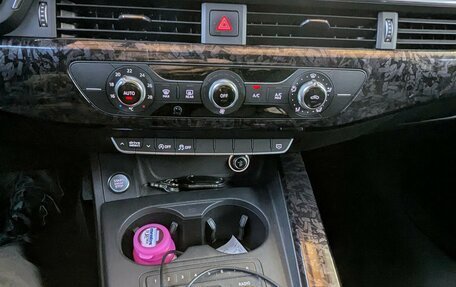 Audi A4, 2015 год, 2 300 000 рублей, 11 фотография