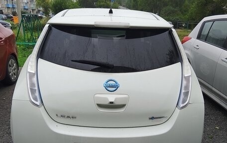 Nissan Leaf I, 2012 год, 555 000 рублей, 2 фотография