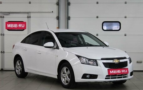 Chevrolet Cruze II, 2012 год, 757 000 рублей, 3 фотография