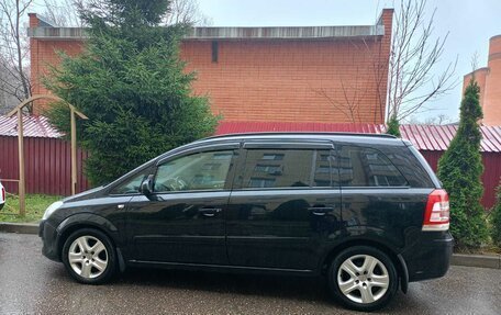 Opel Zafira B, 2008 год, 530 000 рублей, 11 фотография