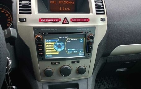 Opel Zafira B, 2008 год, 530 000 рублей, 21 фотография