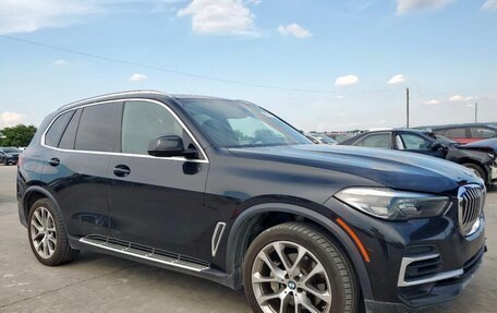 BMW X5, 2022 год, 3 700 000 рублей, 2 фотография