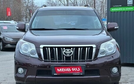Toyota Land Cruiser Prado 150 рестайлинг 2, 2012 год, 2 819 000 рублей, 3 фотография