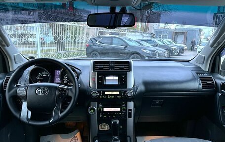 Toyota Land Cruiser Prado 150 рестайлинг 2, 2012 год, 2 819 000 рублей, 15 фотография