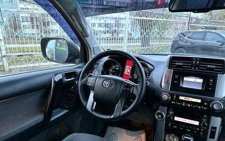 Toyota Land Cruiser Prado 150 рестайлинг 2, 2012 год, 2 819 000 рублей, 13 фотография