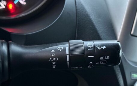 Toyota Land Cruiser Prado 150 рестайлинг 2, 2012 год, 2 819 000 рублей, 23 фотография