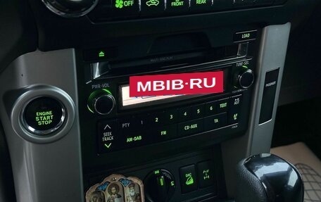 Toyota Land Cruiser Prado 150 рестайлинг 2, 2012 год, 2 819 000 рублей, 30 фотография