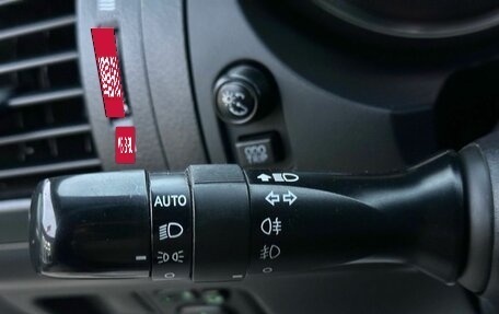 Toyota Land Cruiser Prado 150 рестайлинг 2, 2012 год, 2 819 000 рублей, 25 фотография