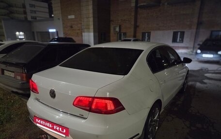 Volkswagen Passat B7, 2011 год, 1 000 000 рублей, 4 фотография