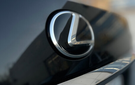 Lexus RX IV рестайлинг, 2019 год, 4 899 000 рублей, 10 фотография