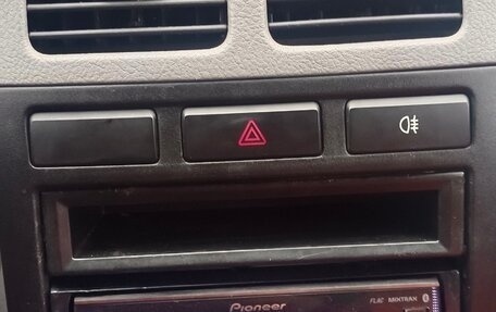 KIA Rio II, 2004 год, 270 000 рублей, 9 фотография