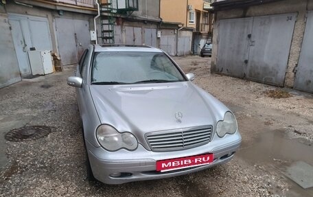 Mercedes-Benz C-Класс, 2003 год, 599 000 рублей, 7 фотография