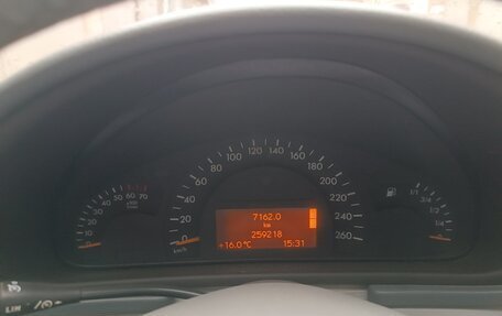 Mercedes-Benz C-Класс, 2003 год, 599 000 рублей, 18 фотография