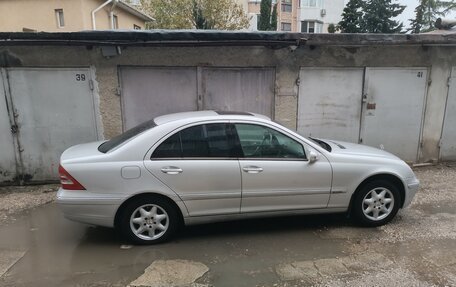 Mercedes-Benz C-Класс, 2003 год, 599 000 рублей, 19 фотография