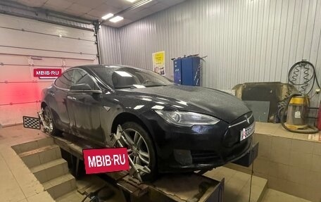 Tesla Model S I, 2013 год, 2 150 000 рублей, 6 фотография