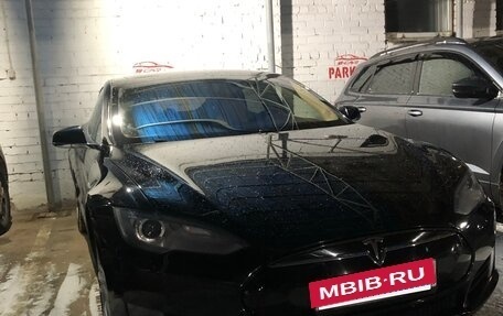 Tesla Model S I, 2013 год, 2 150 000 рублей, 13 фотография