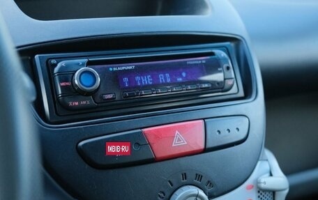 Peugeot 107 I рестайлинг, 2009 год, 289 000 рублей, 11 фотография