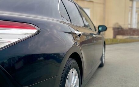 Toyota Camry, 2019 год, 3 000 000 рублей, 5 фотография