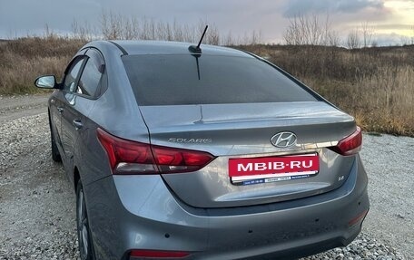 Hyundai Solaris II рестайлинг, 2017 год, 1 350 000 рублей, 3 фотография